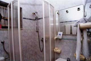 Ada S Hotel Бихач Экстерьер фото